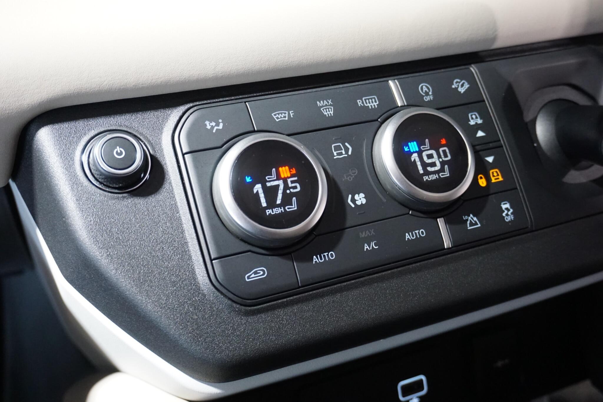 Land Rover Defender 110 3.0 D250 MHEV XS Edition SUV 5dr Diesel Auto 4WD Euro 6 (s/s) (250 ps)